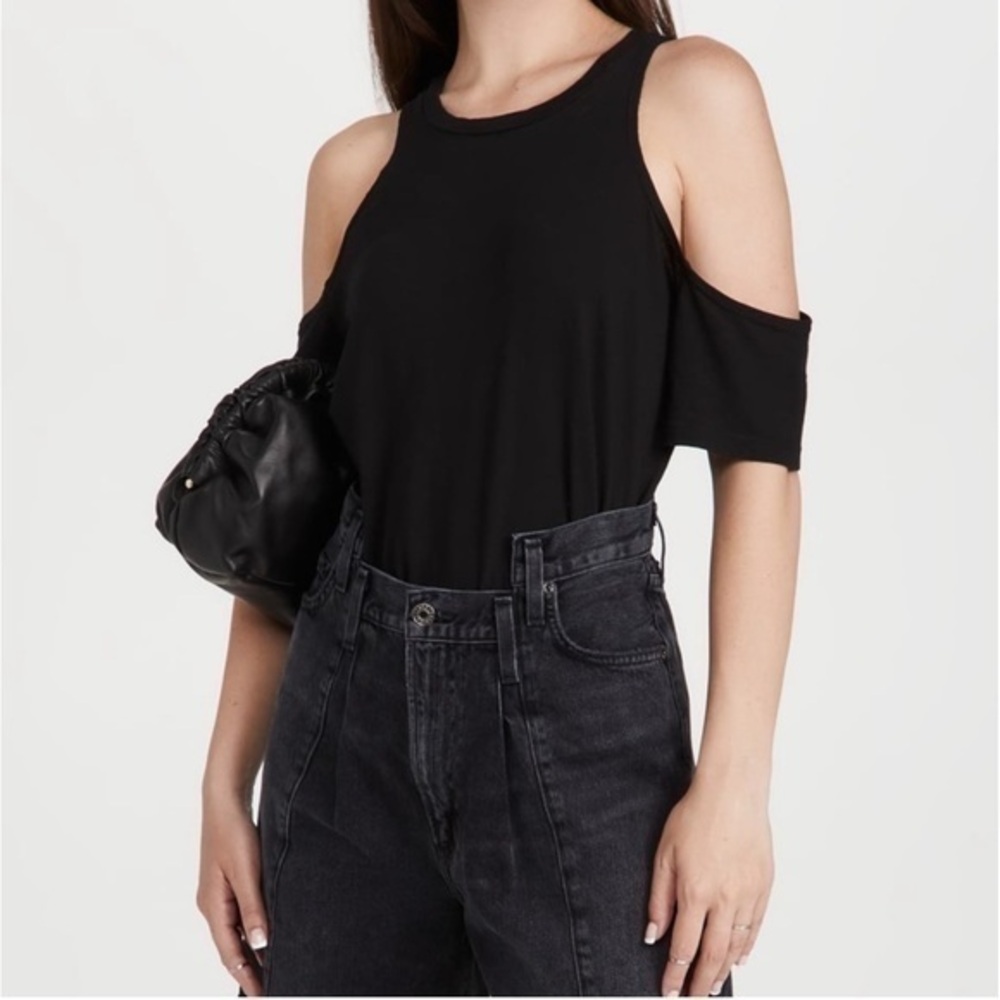 LNA‎ Cold shoulder tee XS